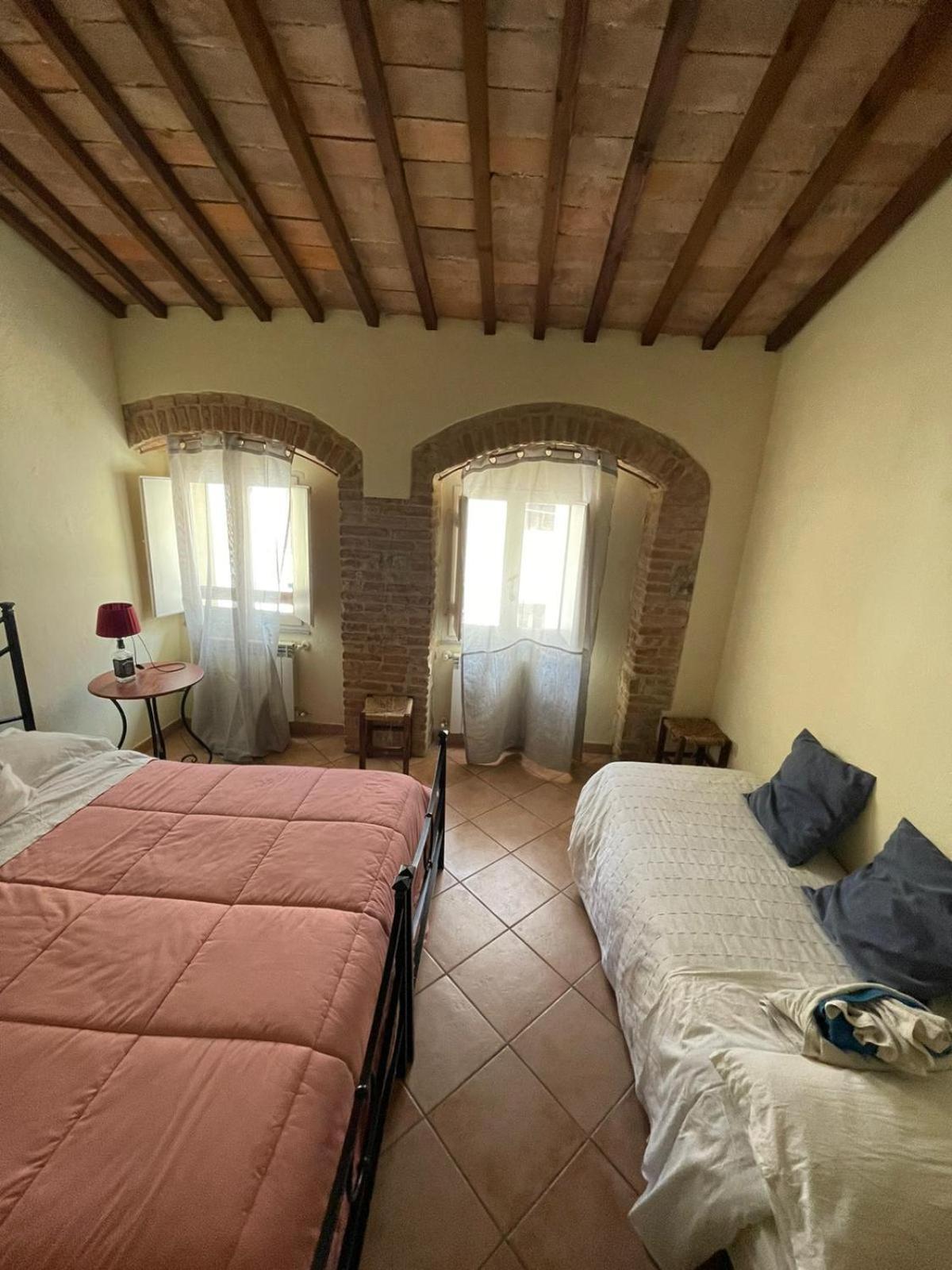 La Strega Ubriaca Bed & Breakfast Colle Val D'Elsa Exterior photo